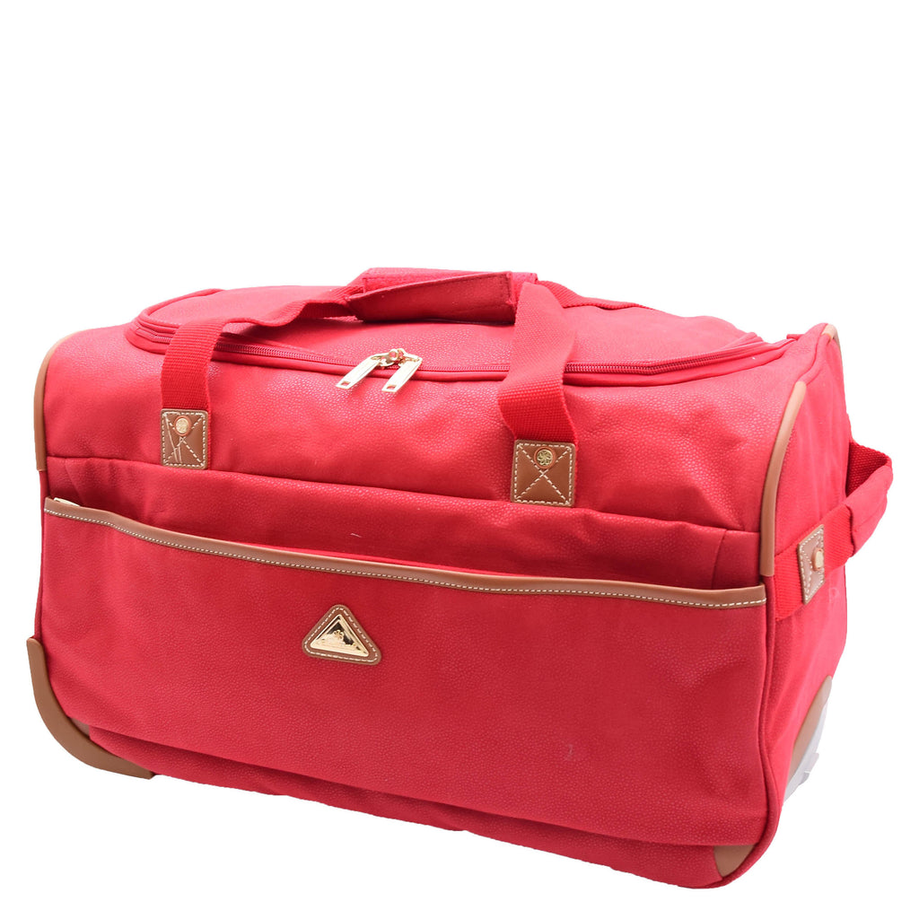 DR484 Faux Leather Mid Size Wheeled Holdall Red 4