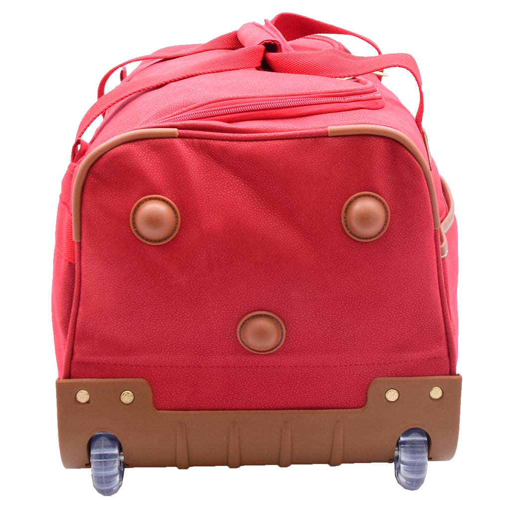 DR484 Faux Leather Mid Size Wheeled Holdall Red 7