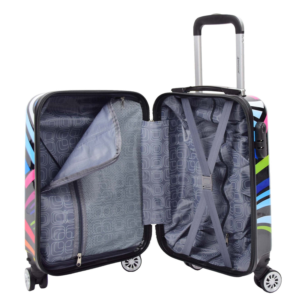 DR622 Lightweight Four Wheeled Luggage With Multi-Hearts Print 21