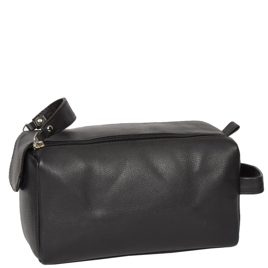 DR316 Genuine Soft Leather Black Travel Wash Bag 3